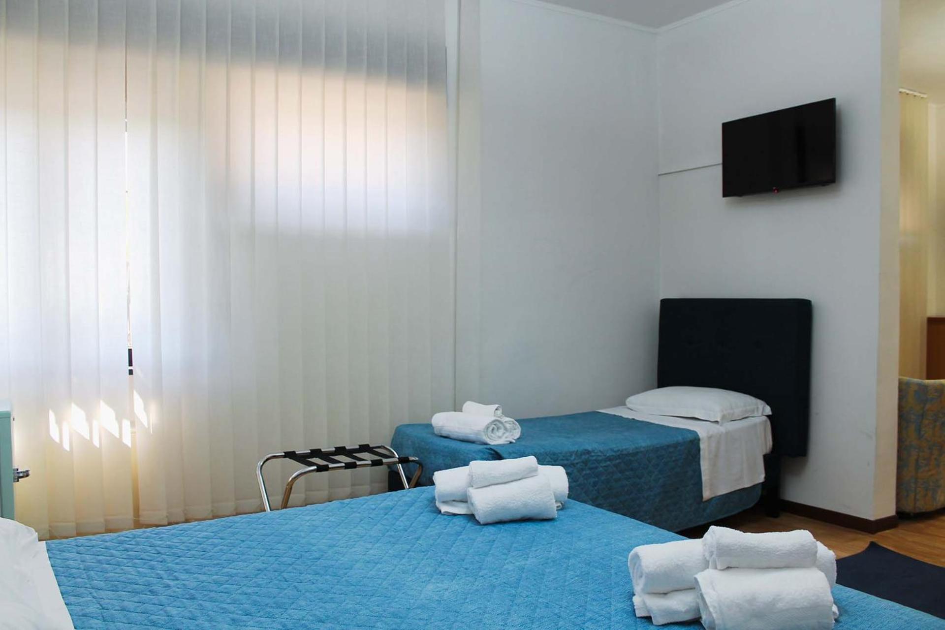 Hotel Oasi Santa Rosa Roma Exterior foto